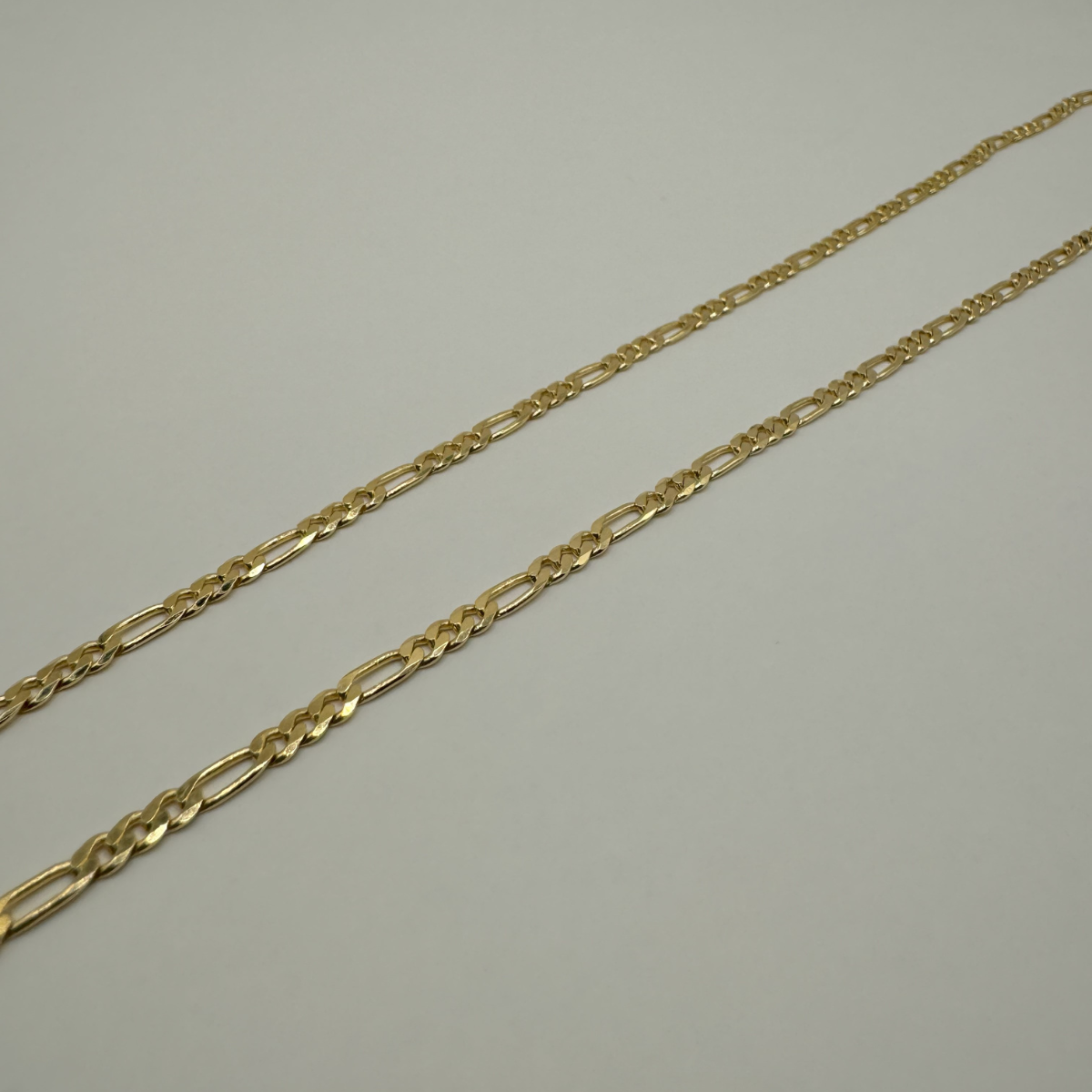Flat Figaro Gold Chain
