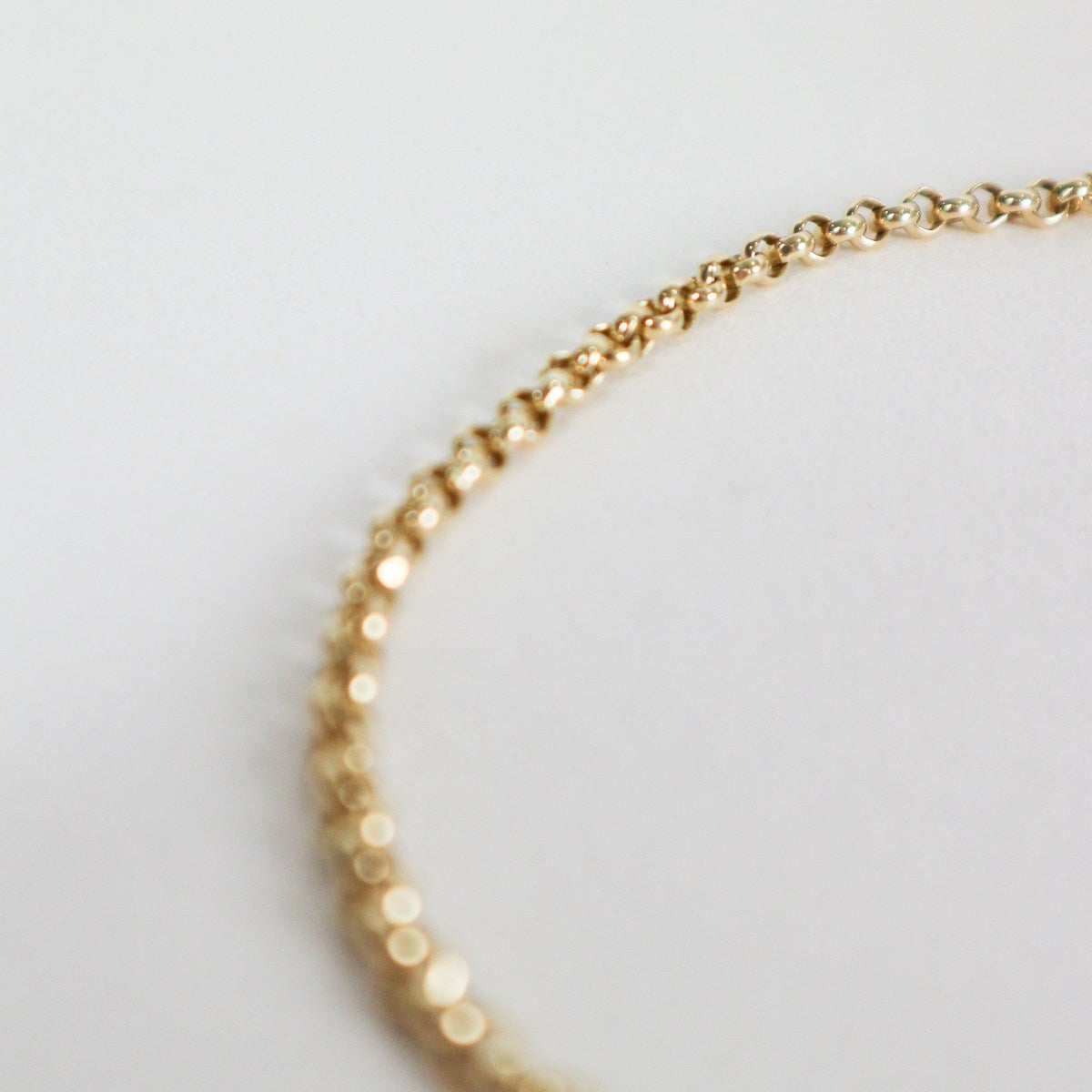 Airlie Belcher Chain