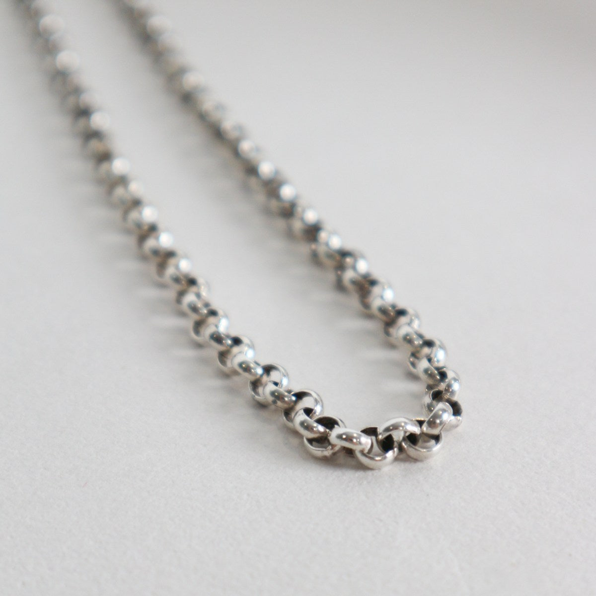 Airlie Belcher Chain